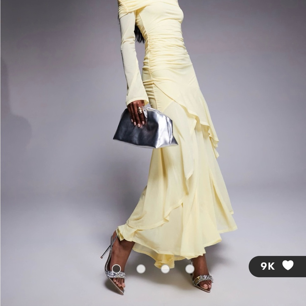 Elegant Yellow Evening Gown